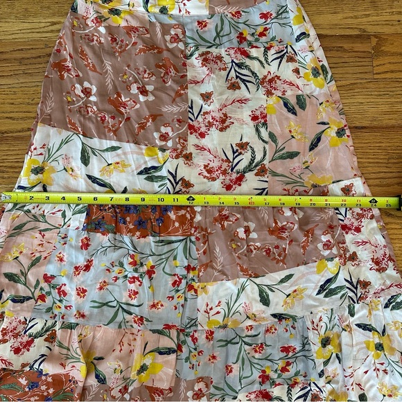 Tahari Patchwork Cottagecore Floral A-Line Skirt - Picture 12 of 14
